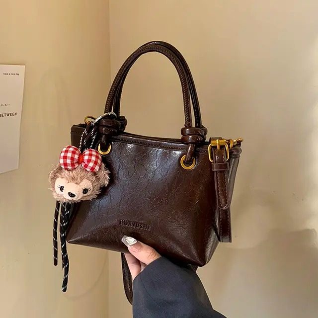 新款2025秋季氛围感小包包时尚手提包水桶包复古洋气通勤斜挎包